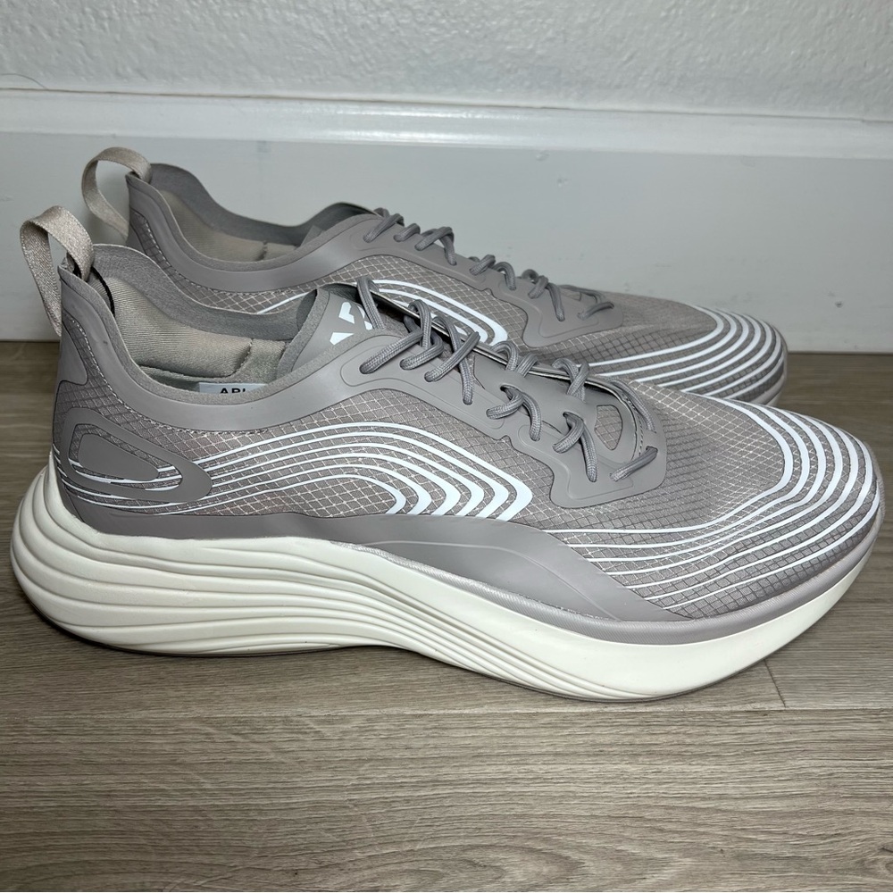 APL Streamline Gray Sneakers Clay/White Size 12